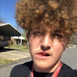 Meet your Posher, Zach